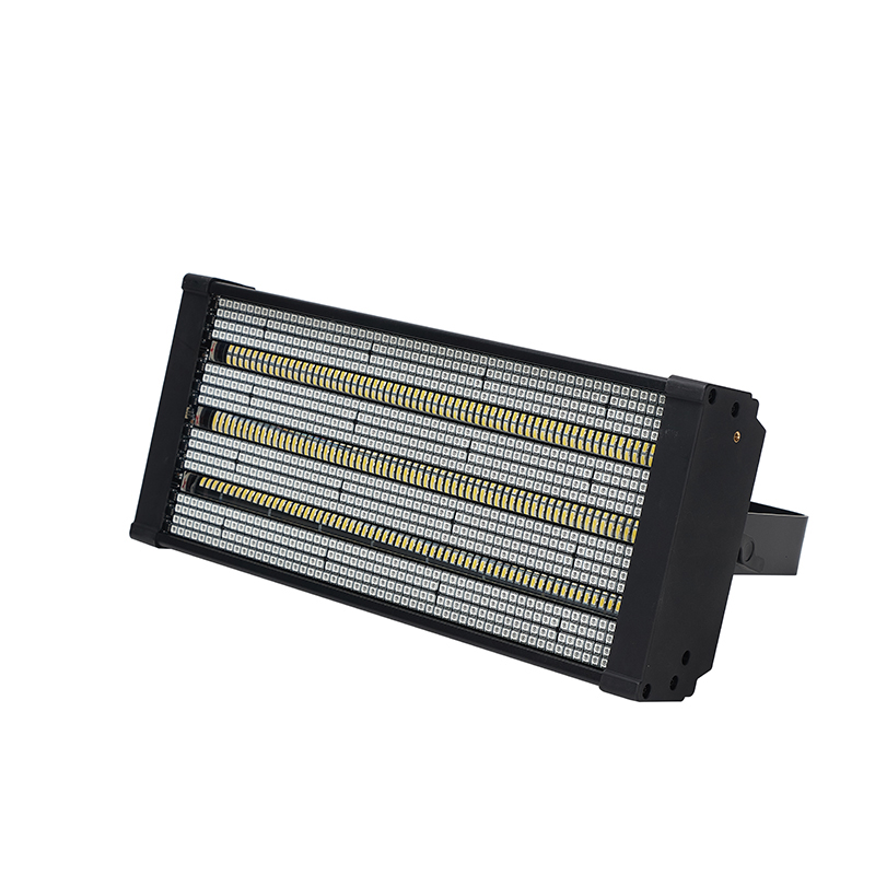 Super 800W RGBW LED Strobe Light